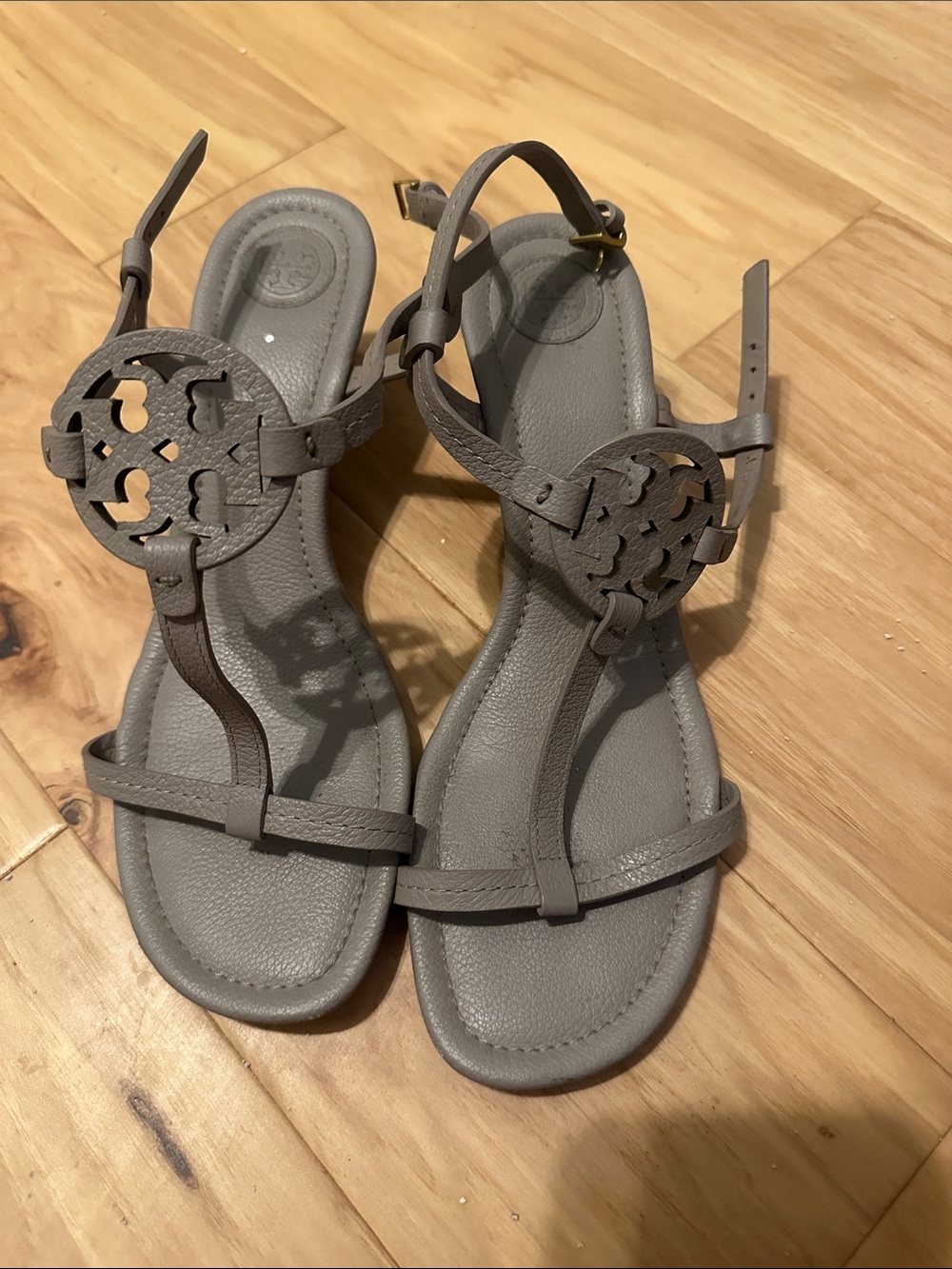 Tory Burch Grey Leather Logo T-Strap Sandal